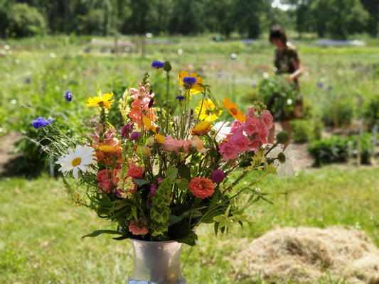 Abrechnen Strauß selbstgepflückt vom Blumenfeld